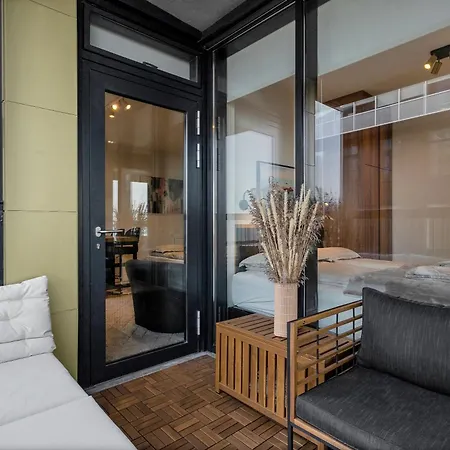 Luxurious Oceanfront - New Listing! Apartment Reykjavik