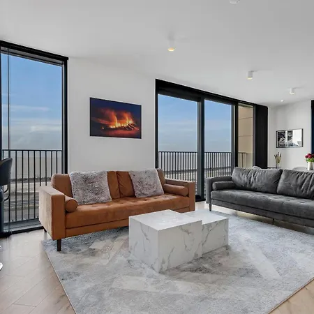 Luxurious Oceanfront - New Listing! Apartment Reykjavik